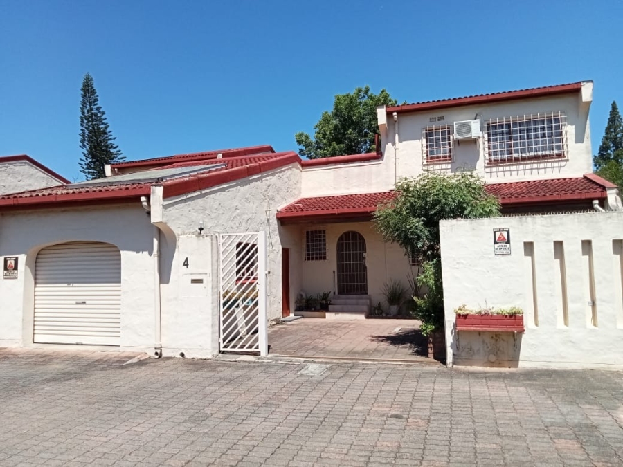 3 Bedroom Property for Sale in Kaffrarian Heights Eastern Cape